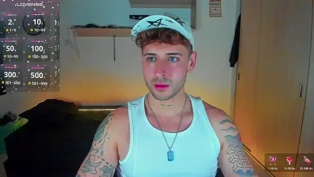 Snapshot of Ares_blue chatting on 01.11.26 Ares blue online show from 01.11.26