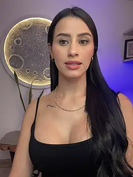 SarahhSmitth1 online show from 03.17.25