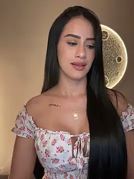 SarahhSmitth1 online show from 10.18.25