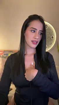 SarahhSmitth1 online show from 04.28.26