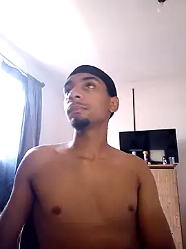 Snapshot of 29YOURZ_28_ chatting on 12.07.24 29YOURZ 28 online show from 12.07.24