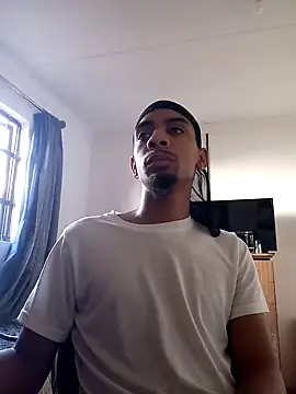 Snapshot of 29YOURZ_28_ chatting on 12.11.24 29YOURZ 28 online show from 12.11.24