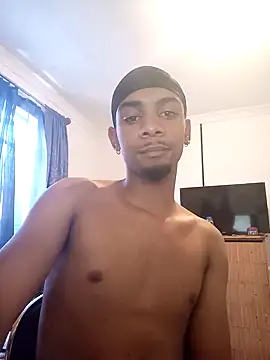 Snapshot of 29YOURZ_28_ chatting on 12.19.24 29YOURZ 28 online show from 12.19.24