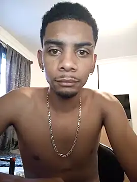 Snapshot of 29YOURZ_28_ chatting on 12.27.24 29YOURZ 28 online show from 12.27.24