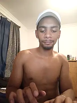 Snapshot of 29YOURZ_28_ chatting on 01.21.25 29YOURZ 28 online show from 01.21.25