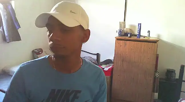 Snapshot of 29YOURZ_28_ chatting on 02.09.25 29YOURZ 28 online show from 02.09.25