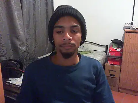 Snapshot of 29YOURZ_28_ chatting on 09.12.25 29YOURZ 28 online show from 09.12.25