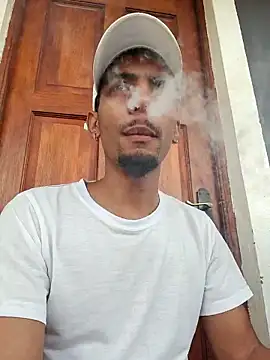 Snapshot of 29YOURZ_28_ chatting on 11.27.25 29YOURZ 28 online show from 11.27.25