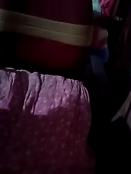 Snapshot of Ralisha_Rani chatting on 12.17.25 Ralisha Rani online show from 12.17.25