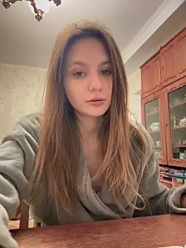 Snapshot of sweety_secret_ chatting on 12.23.24 sweety secret  online show from 12.23.24