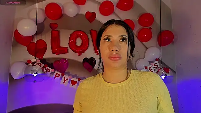 kiim taaylor online show from 02.07.25