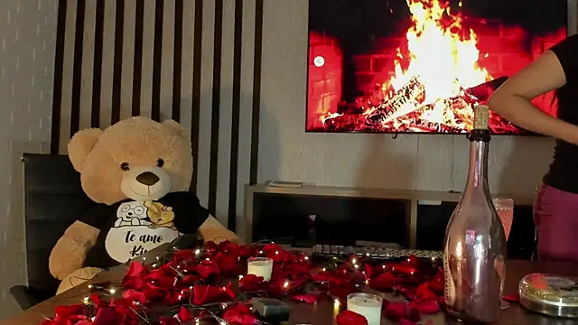 kiim taaylor online show from 02.16.25