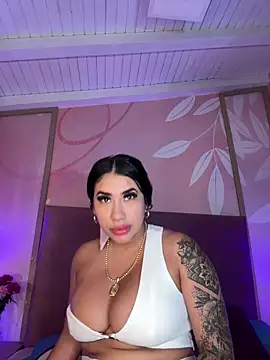 kiim taaylor online show from 02.20.25