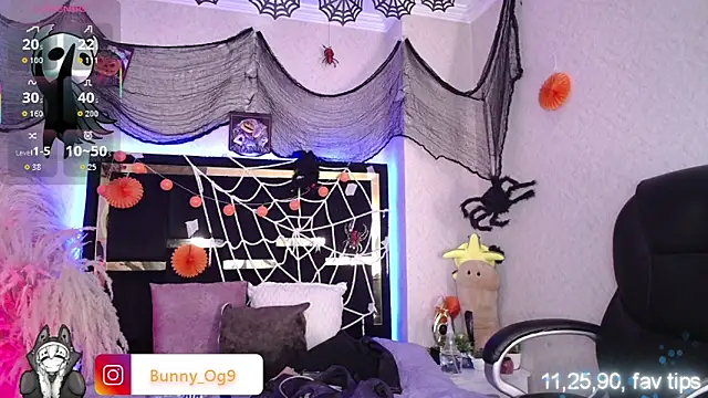 Snapshot of Bunny_O chatting on 11.03.25 Bunny O online show from 11.03.25