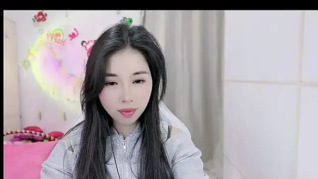 Snapshot of HK_angelchloe chatting on 11.16.25 HK angelchloe online show from 11.16.25