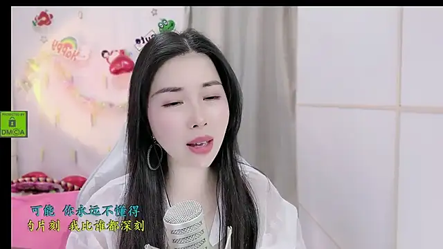 Snapshot of HK_angelchloe chatting on 11.25.25 HK angelchloe online show from 11.25.25