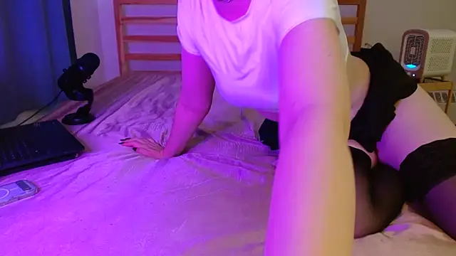gothgirleden online show from 07.16.26