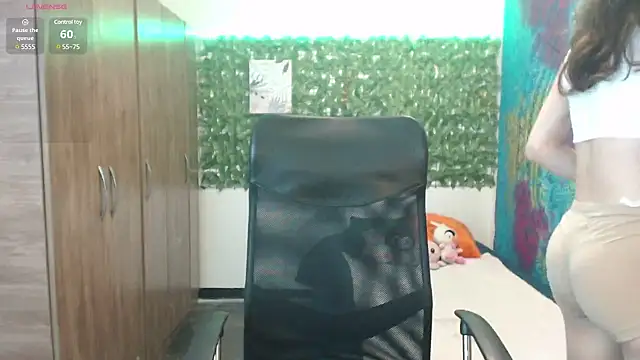 BurningVenus12 online show from 02.16.25