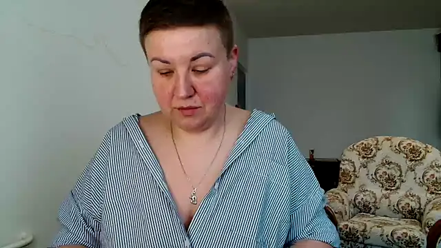 Snapshot of Annet1912 chatting on 01.26.25 Annet1912 online show from 01.26.25