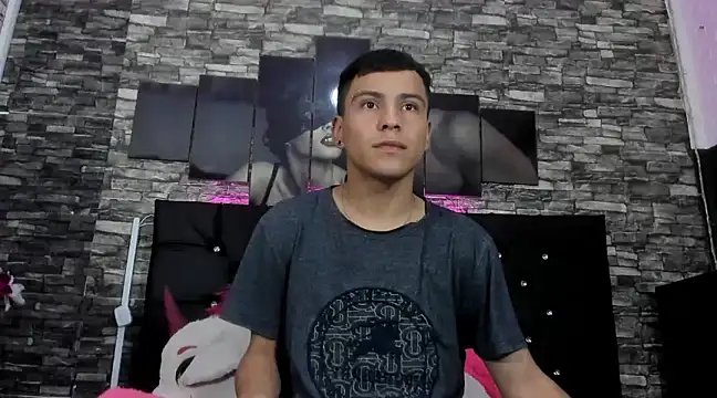 salvadorgomezx online show from 12.12.24