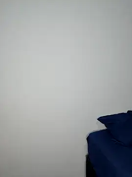 Snapshot of VitoriaFernandes chatting on 02.13.25 VitoriaFernandes online show from 02.13.25