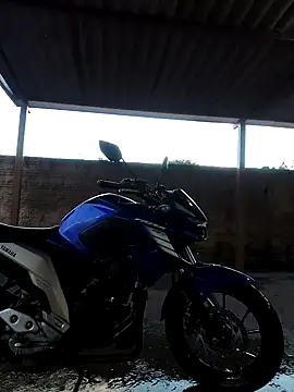 Snapshot of VitoriaFernandes chatting on 10.25.25 VitoriaFernandes online show from 10.25.25