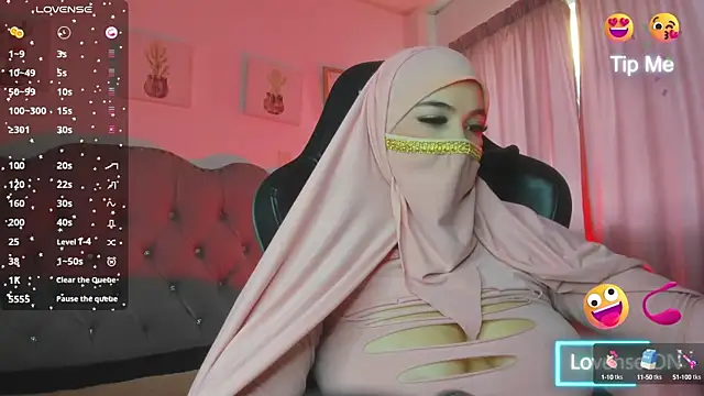 Tahiraa  online show from 12.05.24