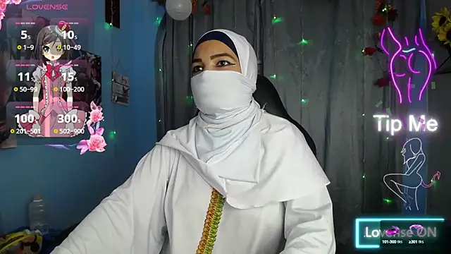 Snapshot of Falak-Yasin chatting on 03.11.25 Falak-Yasin online show from 03.11.25