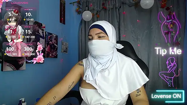 Snapshot of Falak-Yasin chatting on 03.12.25 Falak-Yasin online show from 03.12.25