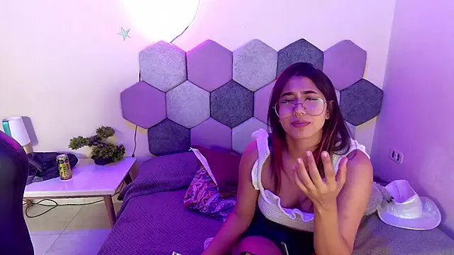 Horny tgn online show from 01.31.25