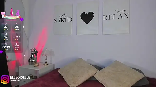 ElleGisellee online show from 05.02.26