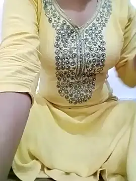 Snapshot of Arohi_is_Live chatting on 12.26.24 Arohi is Live online show from 12.26.24