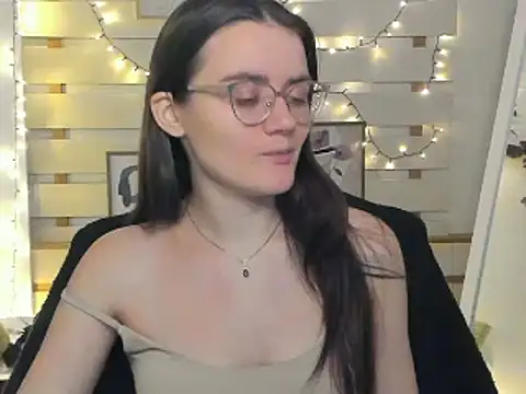 Snapshot of Josephine_jo chatting on 11.21.25 Josephine jo online show from 11.21.25