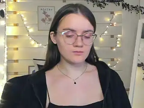 Snapshot of Josephine_jo chatting on 11.22.25 Josephine jo online show from 11.22.25