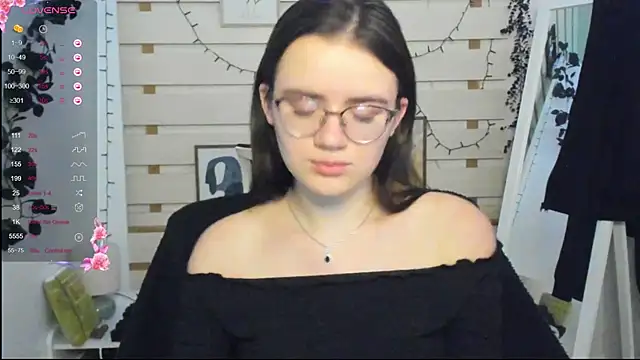 Snapshot of Josephine_jo chatting on 12.16.25 Josephine jo online show from 12.16.25