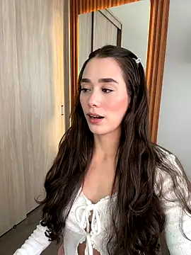 FridaKlein online show from 09.30.25