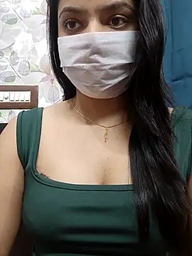 Myloveurvi online show from 10.11.25