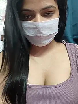 Myloveurvi online show from 02.21.26