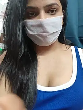 Myloveurvi online show from 02.24.26