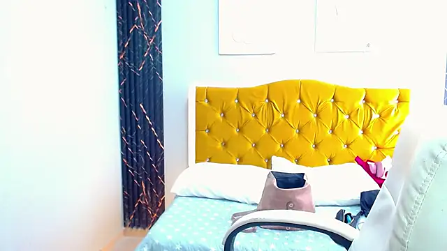 Snapshot of _curvy_latina chatting on 02.02.26 curvy latina online show from 02.02.26