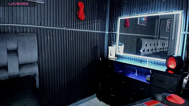 ZhoeStrong online show from 05.02.26