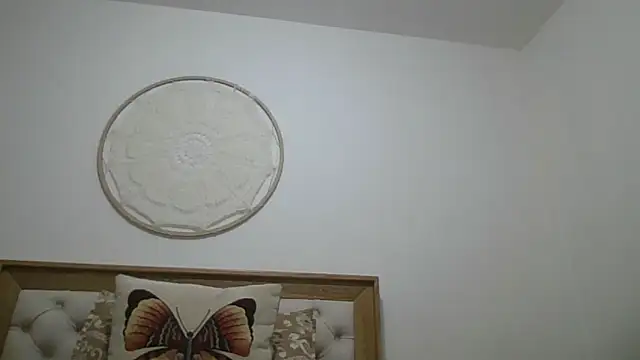 Martina Miiller online show from 03.02.25