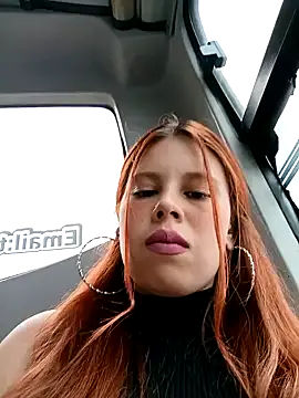 Snapshot of aurora_sky11 chatting on 02.04.25 aurora sky11 online show from 02.04.25