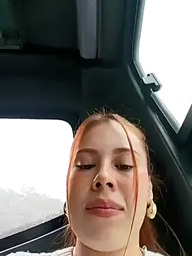 Snapshot of aurora_sky11 chatting on 03.11.25 aurora sky11 online show from 03.11.25