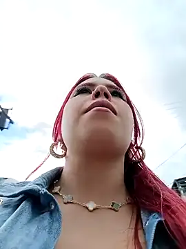 Snapshot of aurora_sky11 chatting on 09.15.25 aurora sky11 online show from 09.15.25