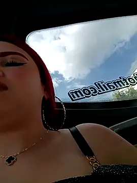 Snapshot of aurora_sky11 chatting on 09.29.25 aurora sky11 online show from 09.29.25