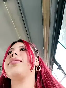 Snapshot of aurora_sky11 chatting on 11.05.25 aurora sky11 online show from 11.05.25