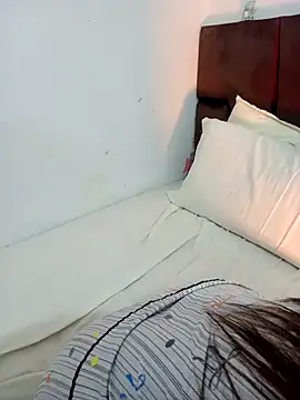 im here- online show from 05.06.26
