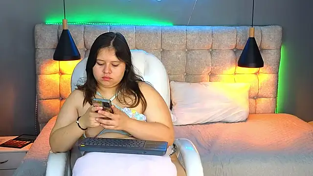 Laia and Aloby online show from 01.17.25