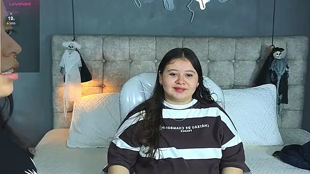 Laia and Aloby online show from 10.24.25